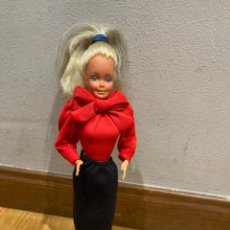 Barbie y Ken: ANTIGUA MUÑECA BARBIE AÑOS 80 ARTICULADA