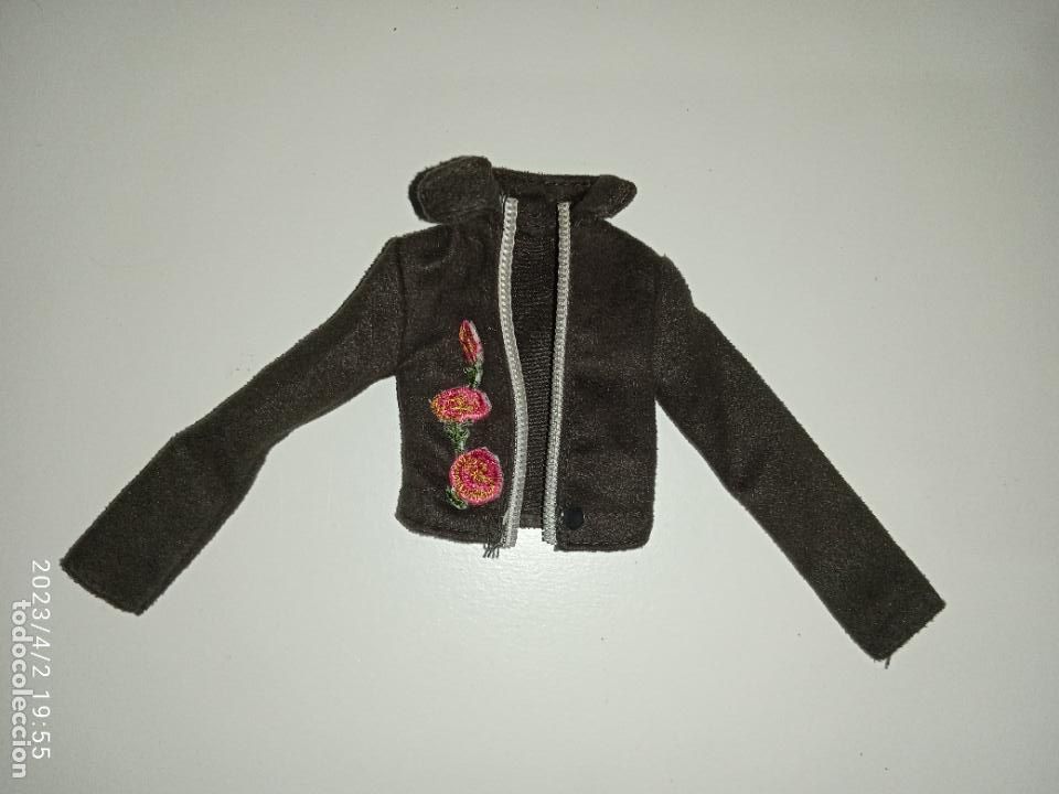 Barbie y Ken: Chaqueta de mu&ntilde;eca Barbie - Foto 1
