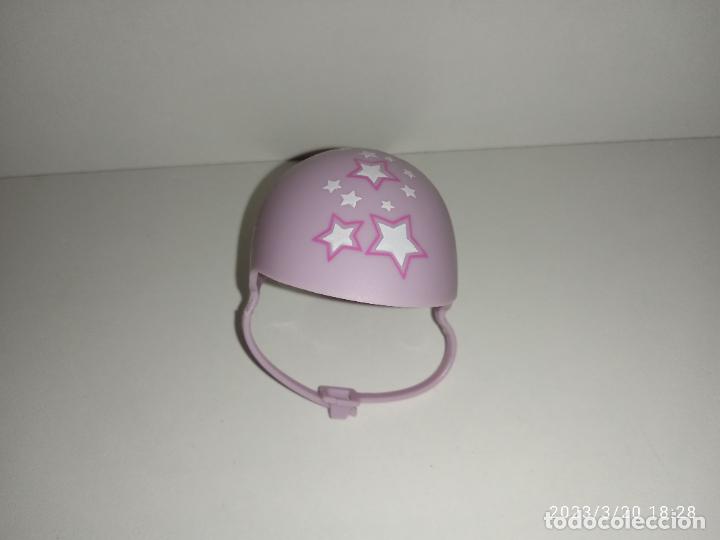 Barbie y Ken: Casco de mu&ntilde;eca Barbie - Foto 2