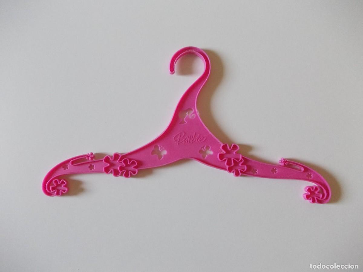 Barbie y Ken: Percha rosa Barbie - Foto 1