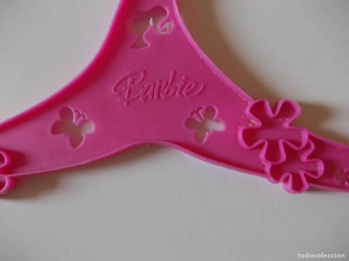Barbie y Ken: Percha rosa Barbie - Foto 2