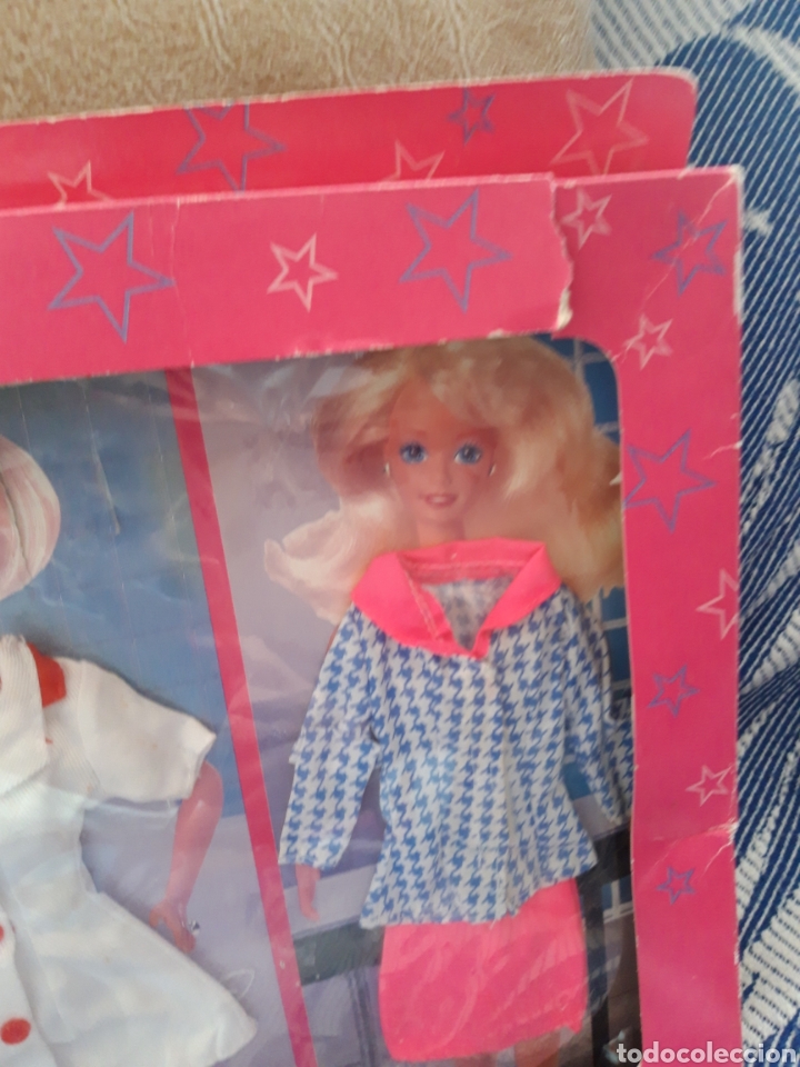 Barbie y Ken: Mu&ntilde;eca Barbie trajes - Foto 3