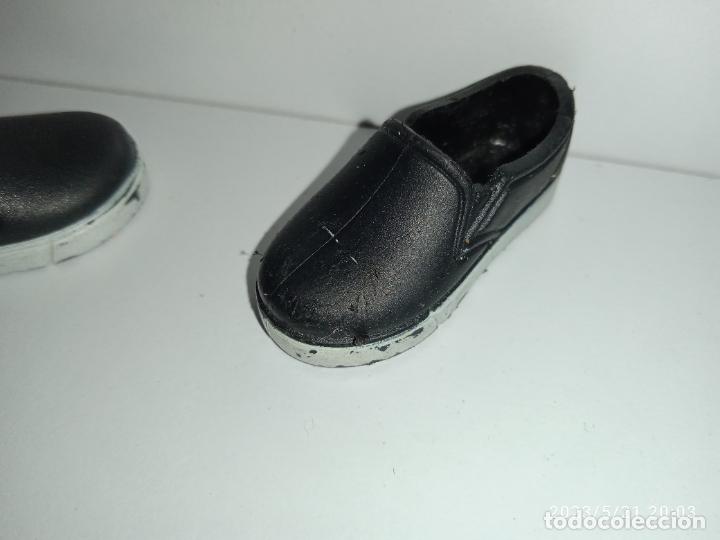 Barbie y Ken: zapatos de mu&ntilde;eco ken - Foto 4