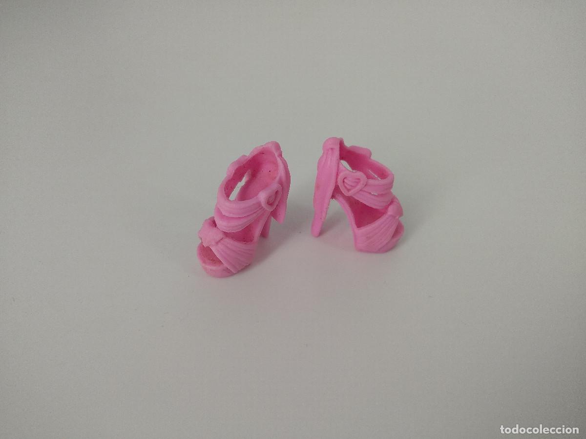 Barbie et Ken: Zapatos / sandalias tac&oacute;n color rosa pastel originales Barbie - Mattel