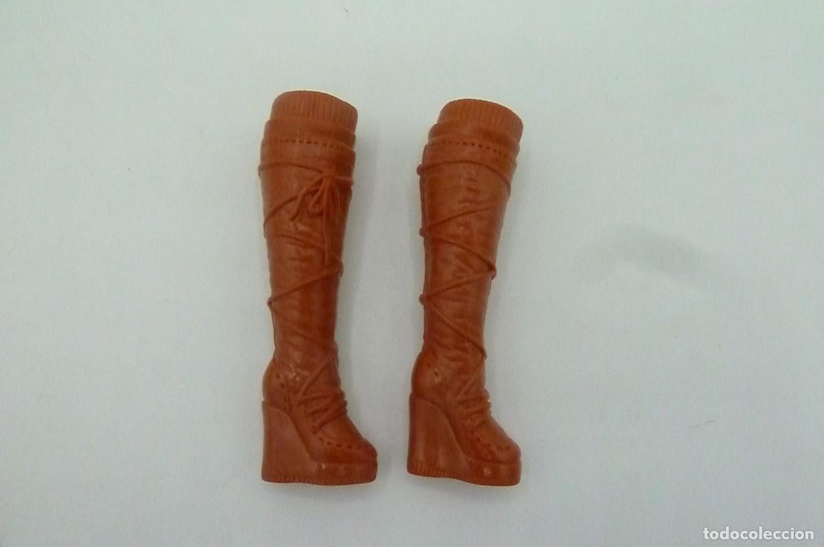 Barbie y Ken: Botas marr&oacute;n. Para Barbie - Foto 1