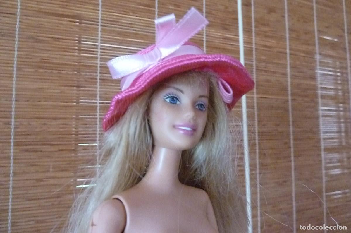 Barbie y Ken: Sombrero rosa Barbie - Foto 1