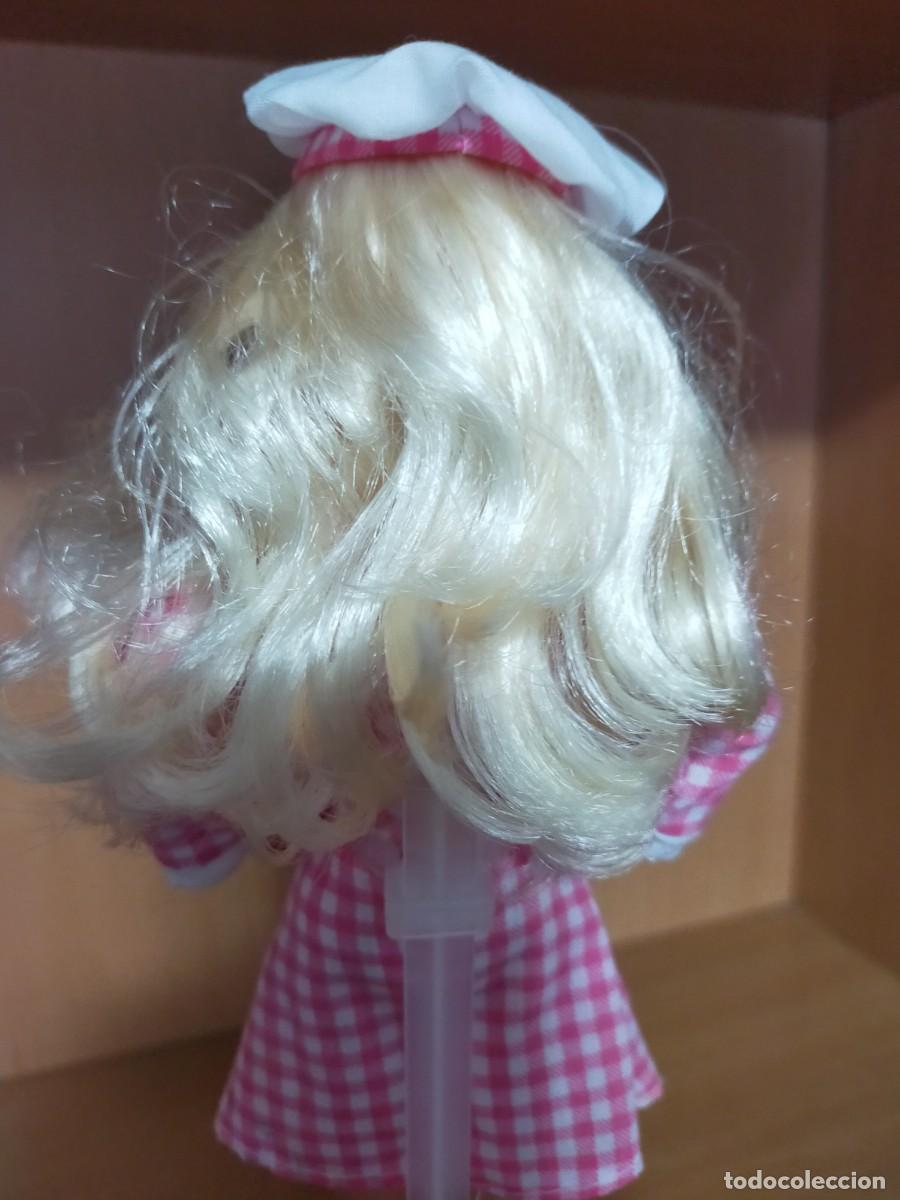 Barbie y Ken: Mu&ntilde;eca Lisa clon de Barbie - Foto 3