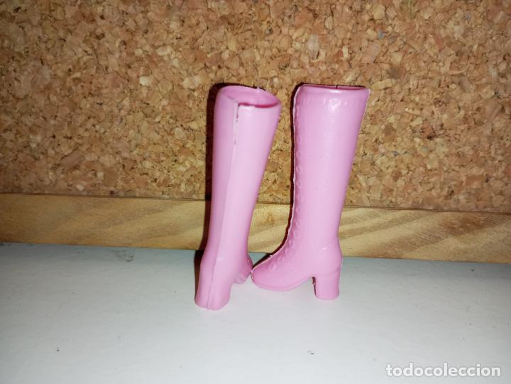 Barbie y Ken: Zapatos botas para mu&ntilde;eca Barbie - Foto 4