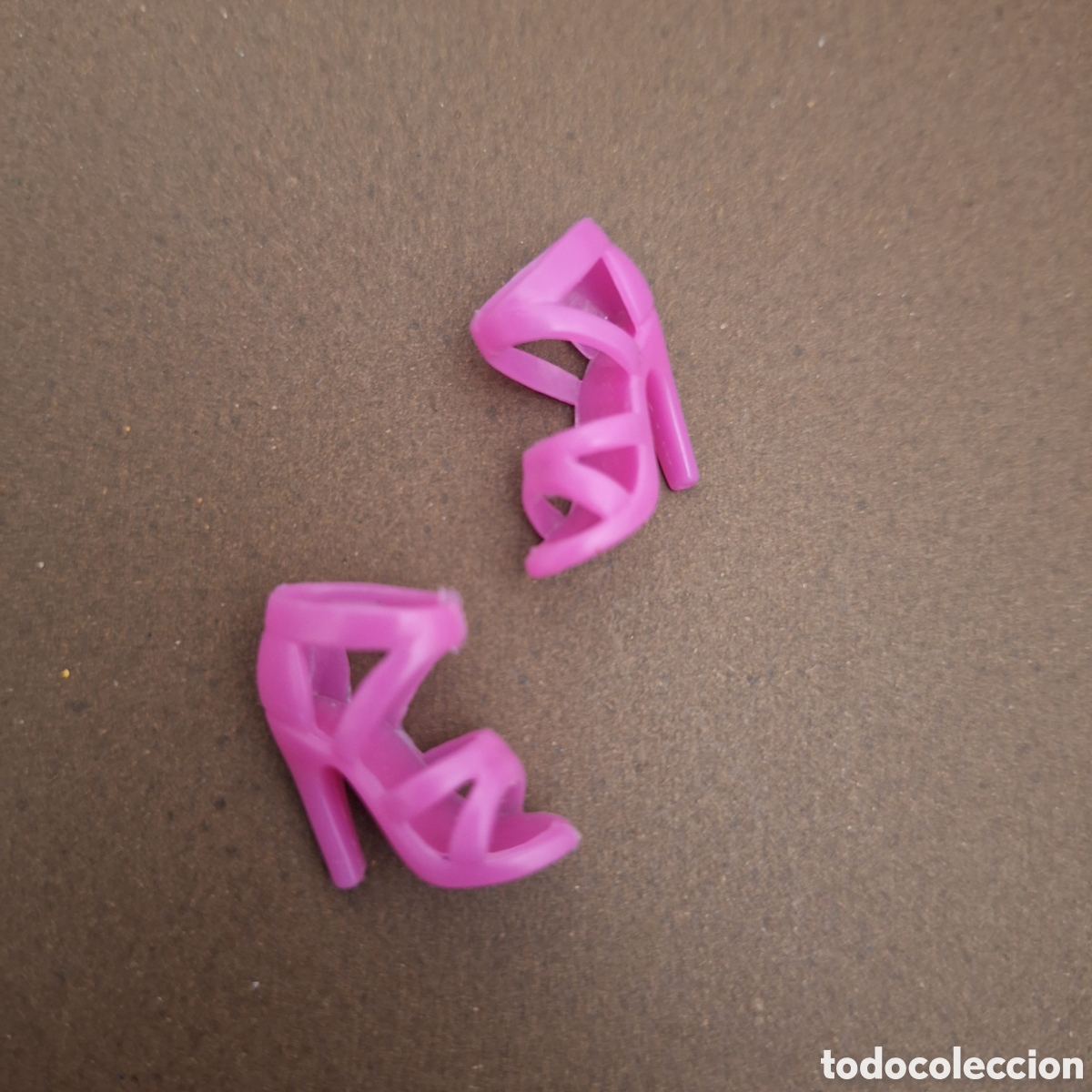 Barbie y Ken: Zapatos Barbie - Foto 1