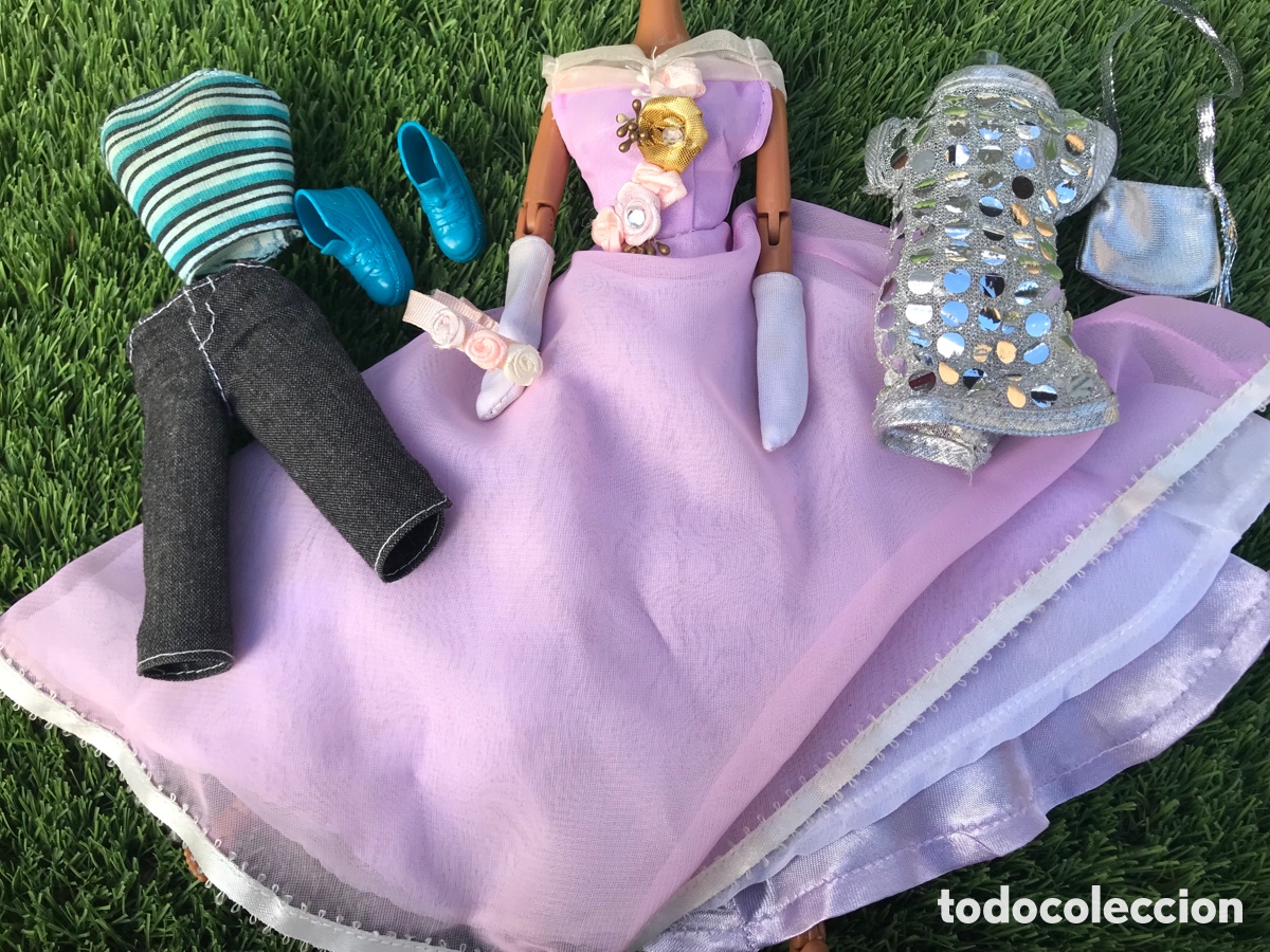 Barbie y Ken: Barbie 3 conjuntos de ropa - Foto 1