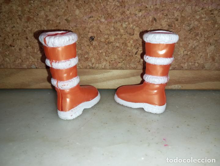 Barbie y Ken: Zapatos botas de mu&ntilde;eca Barbie - Foto 3