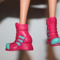 Barbie y Ken: BOTAS ROSA ORIGINALES VA MARCADOS DE BARBIE