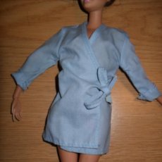 Barbie y Ken: ROPA BATA PARA MUÑECA BARBIE