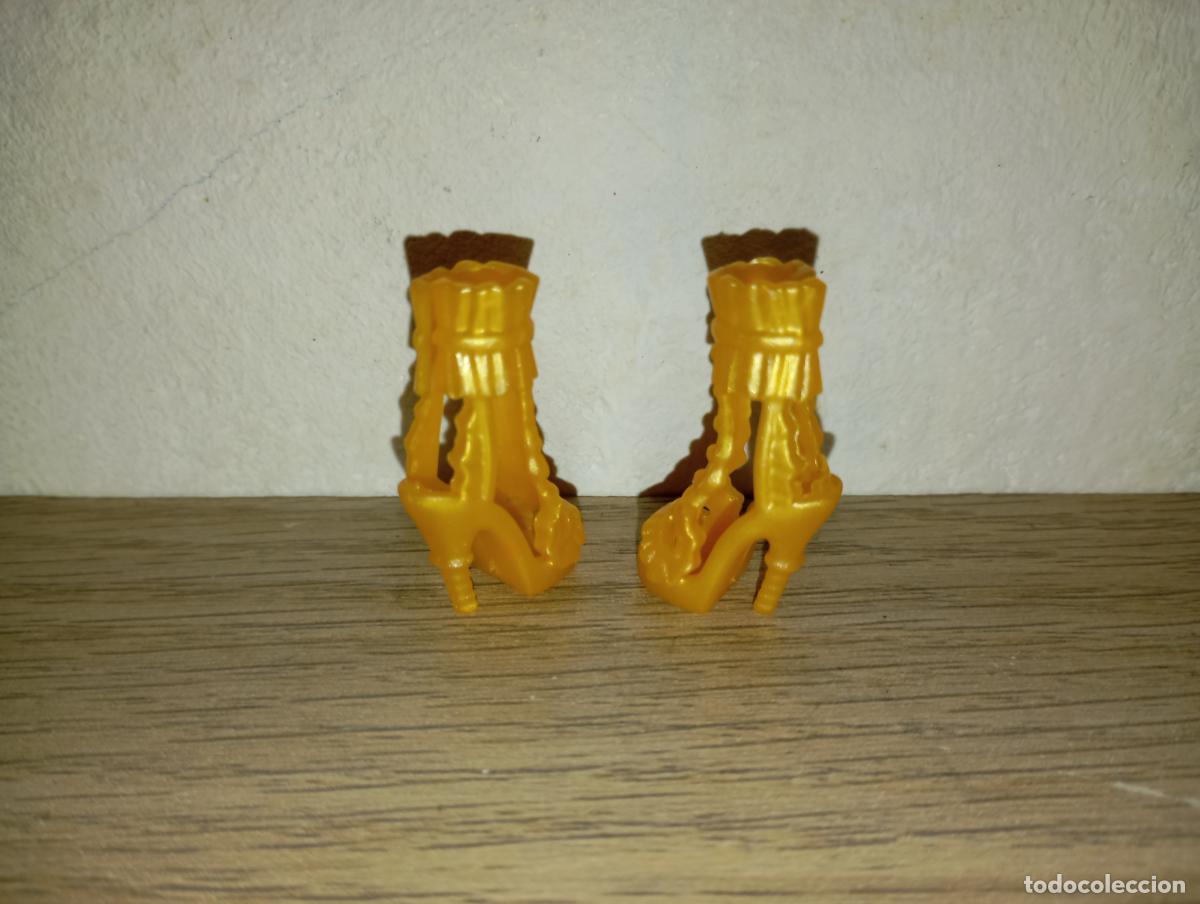 Barbie y Ken: zapatos de mu&ntilde;eca Barbie - Foto 3