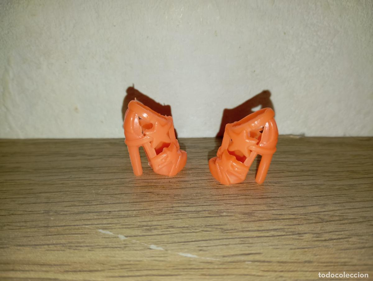 Barbie y Ken: zapatos de mu&ntilde;eca Barbie - Foto 2