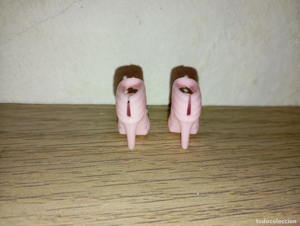 Barbie y Ken: zapatos de mu&ntilde;eca Barbie - Foto 3