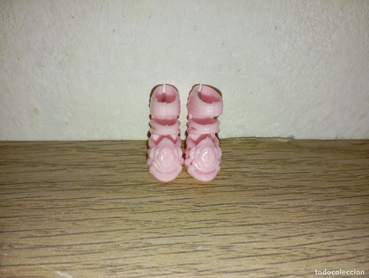 Barbie y Ken: zapatos de mu&ntilde;eca Barbie - Foto 4