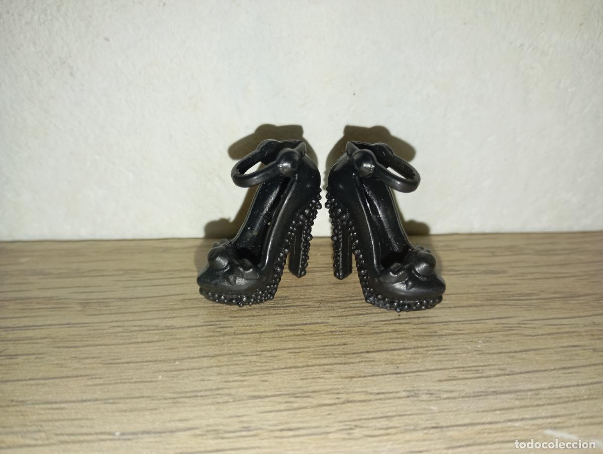 Barbie y Ken: zapatos de mu&ntilde;eca Barbie - Foto 1