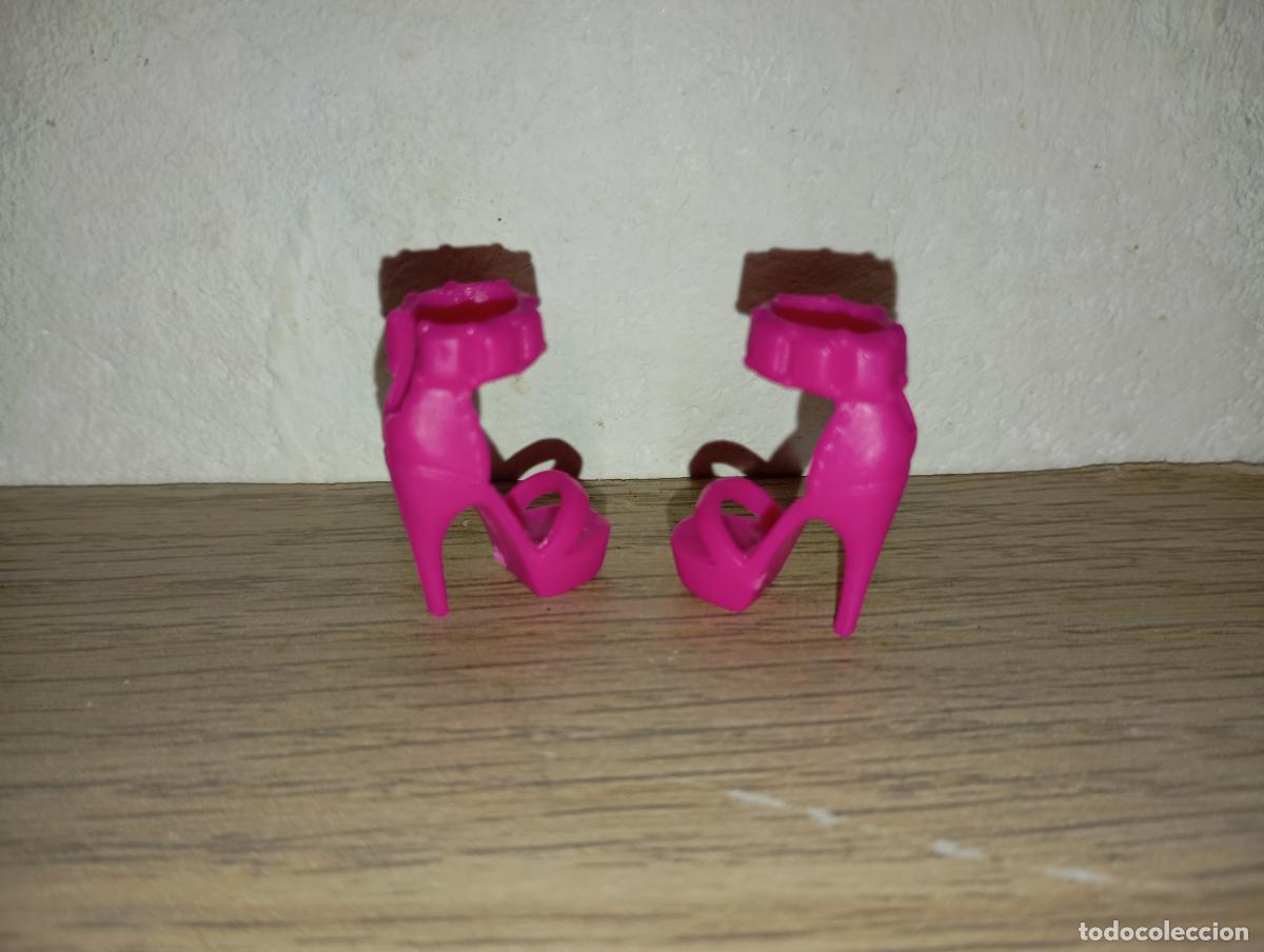 Barbie y Ken: zapatos de mu&ntilde;eca Barbie - Foto 3