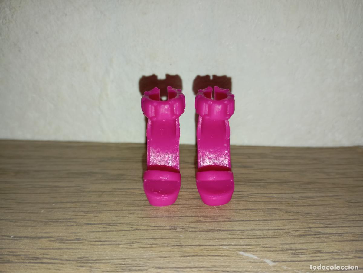 Barbie y Ken: zapatos de mu&ntilde;eca Barbie - Foto 4