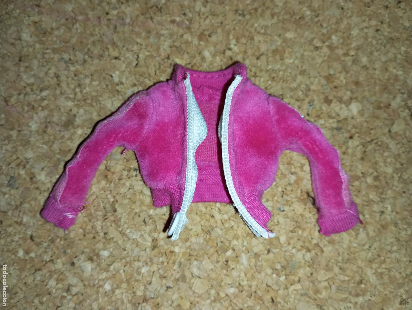 Barbie y Ken: chaqueta de mu&ntilde;eca Barbie - Foto 1