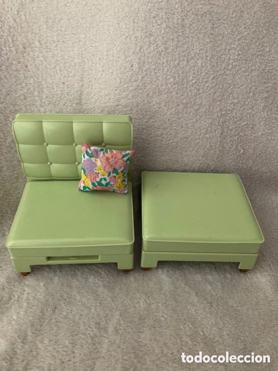 Barbie y Ken: Mu&ntilde;eca Barbie sill&oacute;n vintage - Foto 1