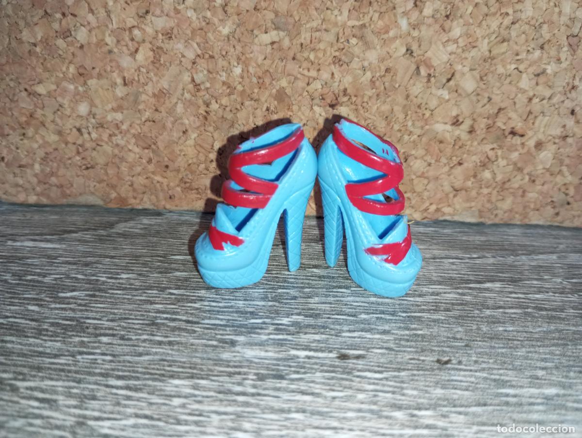 Barbie y Ken: Zapatos de mu&ntilde;eca Barbie - Foto 1