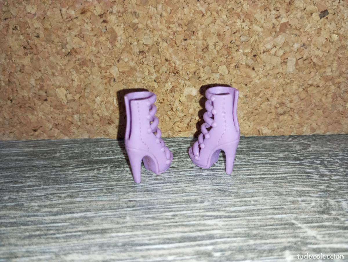 Barbie y Ken: Zapatos de mu&ntilde;eca Barbie - Foto 3