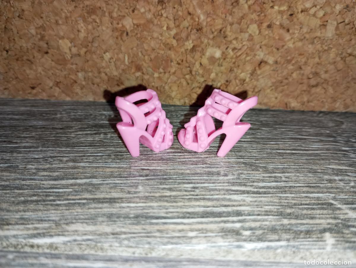 Barbie y Ken: Zapatos de mu&ntilde;eca Barbie - Foto 3