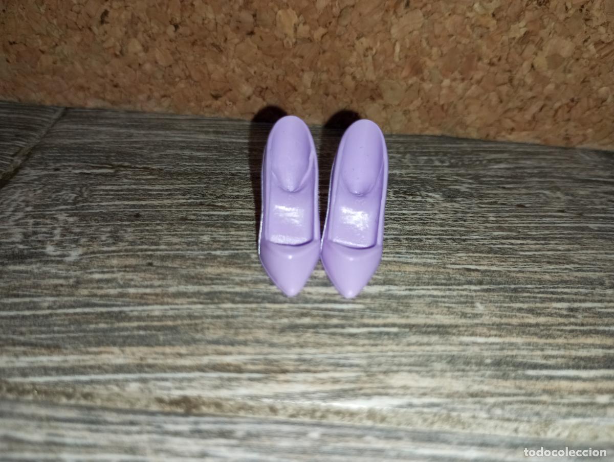 Barbie y Ken: Zapatos de mu&ntilde;eca Barbie - Foto 2