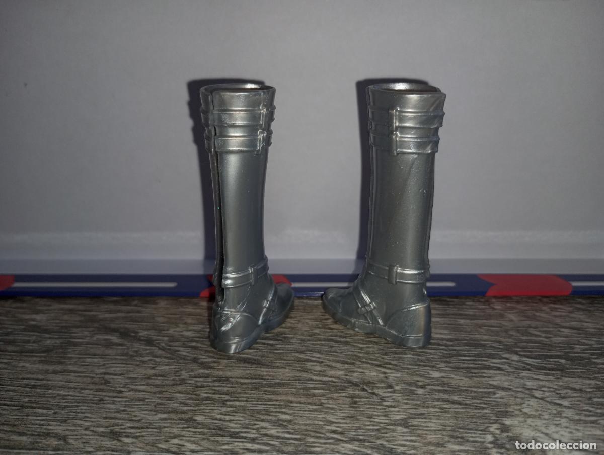 Barbie y Ken: Botas zapatos de mu&ntilde;eca Barbie - Foto 3