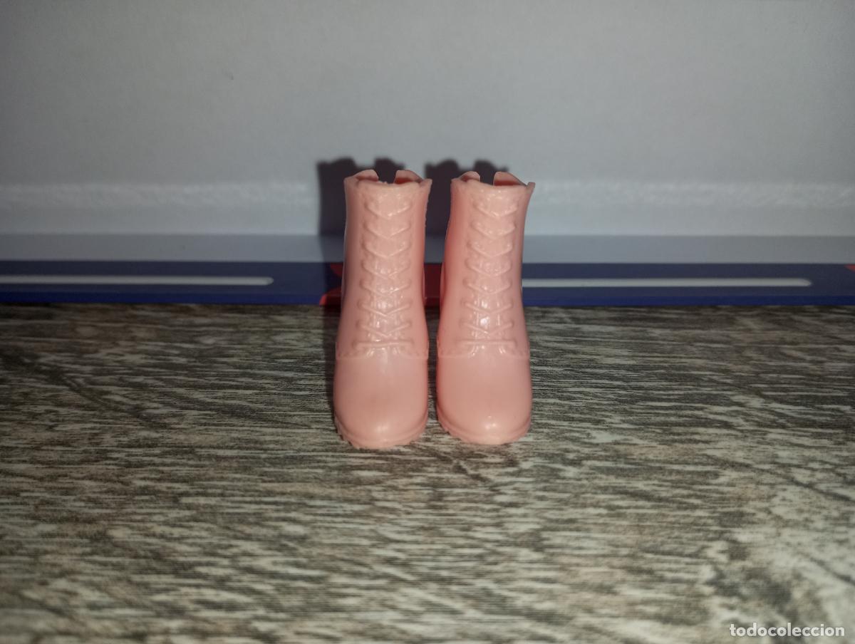 Barbie y Ken: zapatos botas de mu&ntilde;eca Barbie - Foto 2