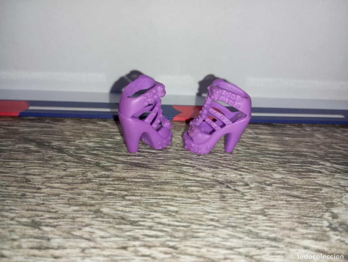 Barbie y Ken: zapatos de mu&ntilde;eca Barbie - Foto 4