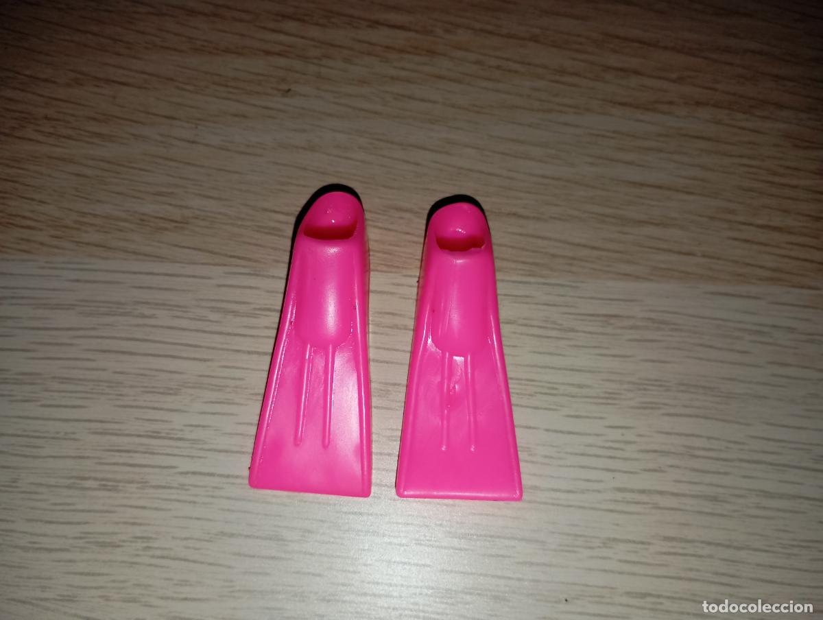 Barbie y Ken: Aletas para mu&ntilde;eca Barbie - Foto 1