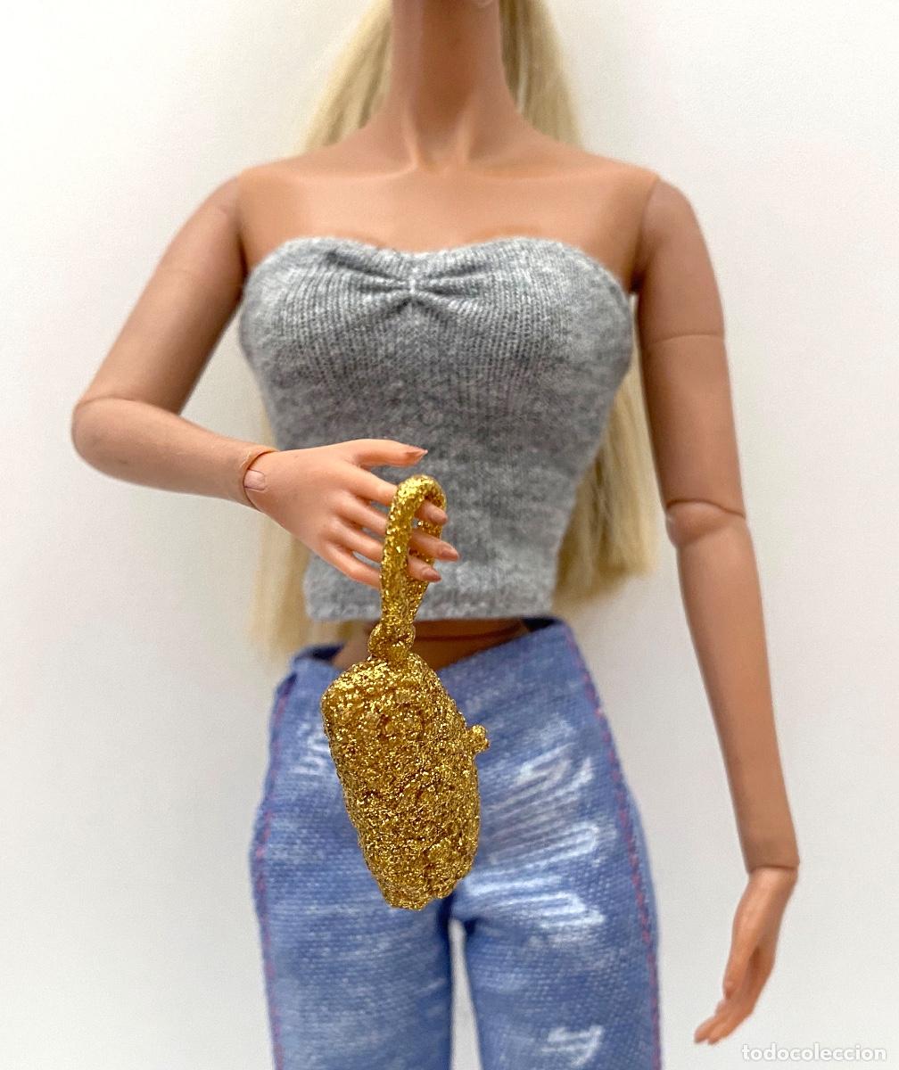 Barbie y Ken: Bolso dorado barbie. - Foto 2