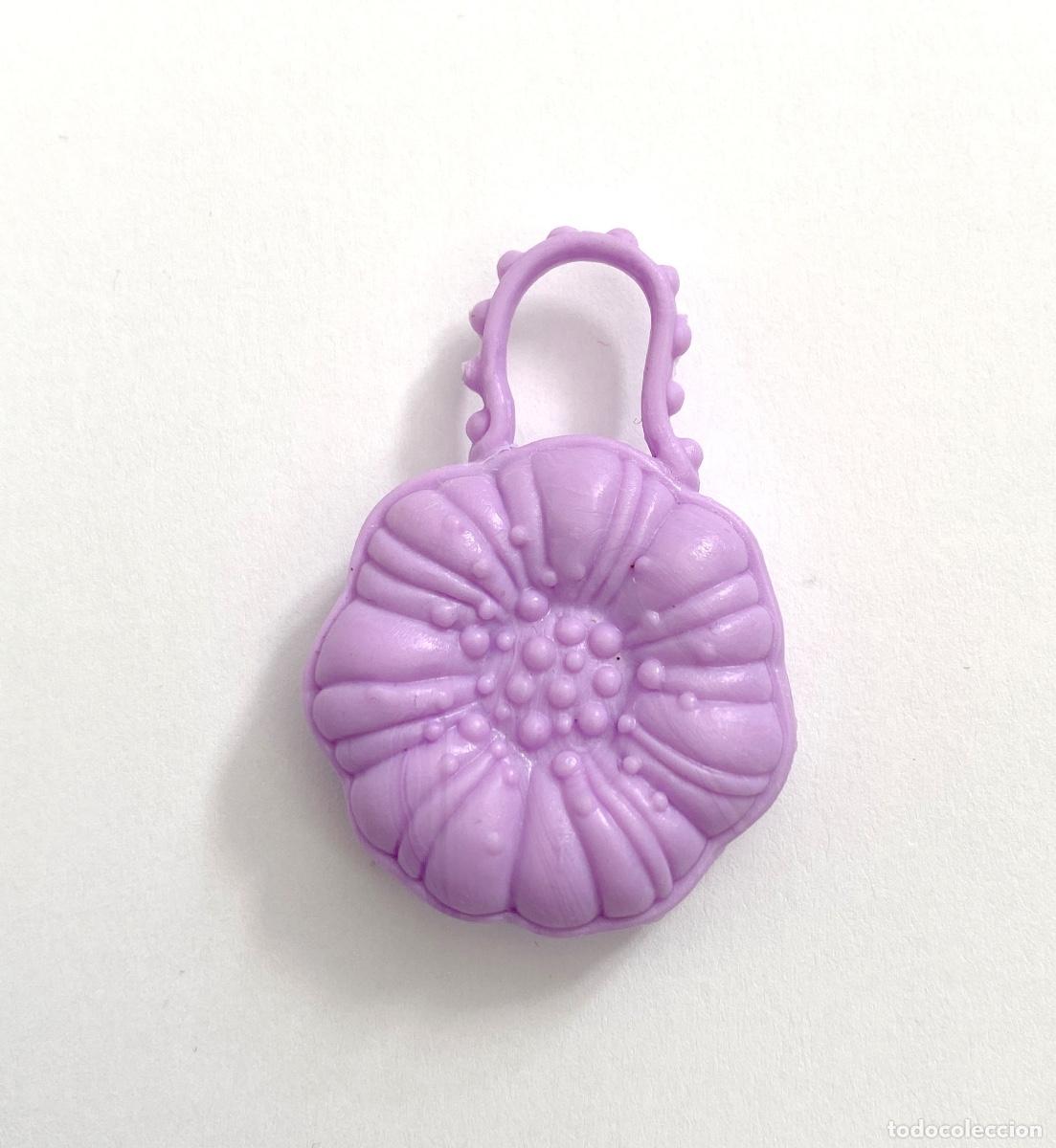 Barbie y Ken: Bolso morado con forma de flor barbie. - Foto 1