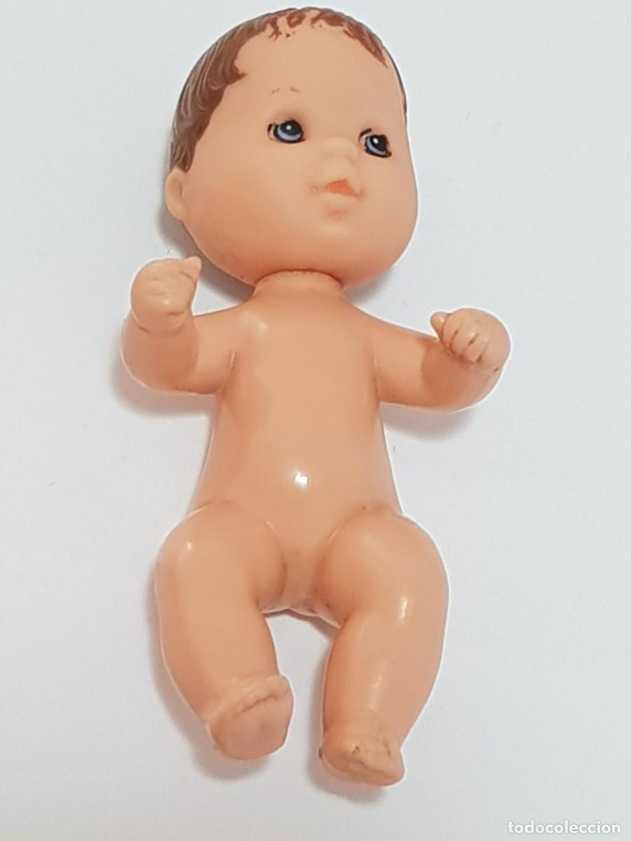 Barbie y Ken: Bebe barbie con desgaste - Foto 1