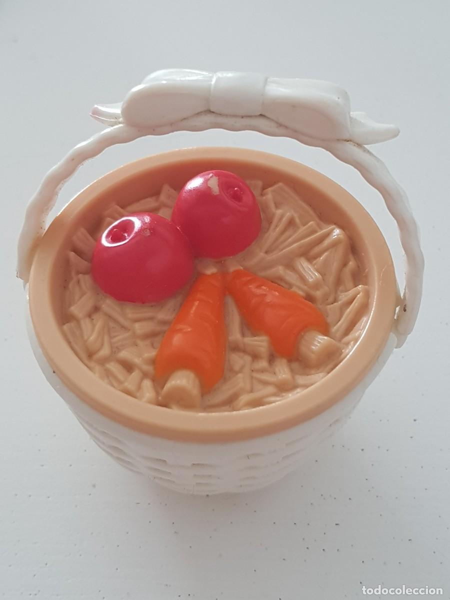 Barbie y Ken: Cesta de comida caballo Nibbles barbie 1995 - Foto 1