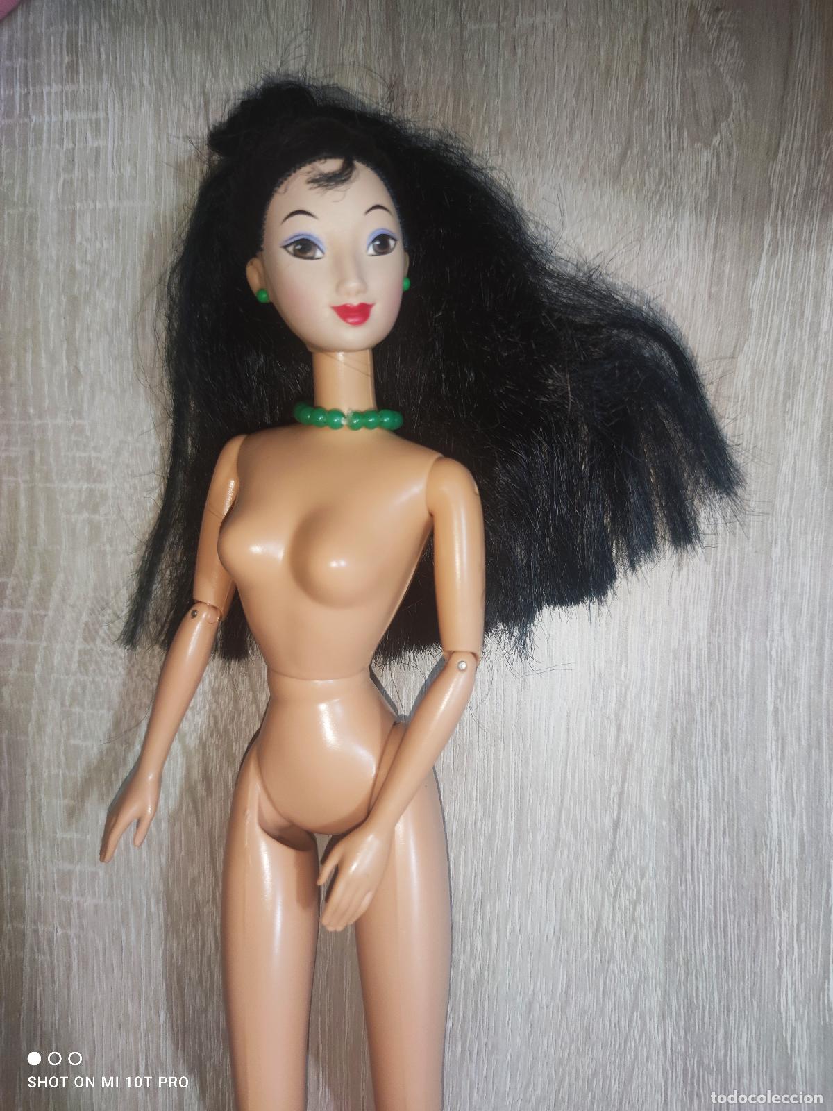 Barbie y Ken: Mu&ntilde;eca Barbie Mulan con collar - Foto 4
