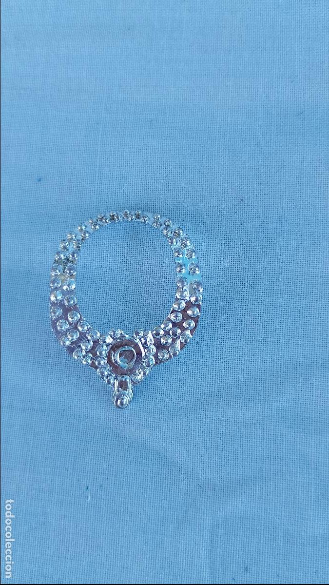 Barbie und Ken: Antiguo collar para mu&ntilde;ecas maniqu&iacute; o Barbie