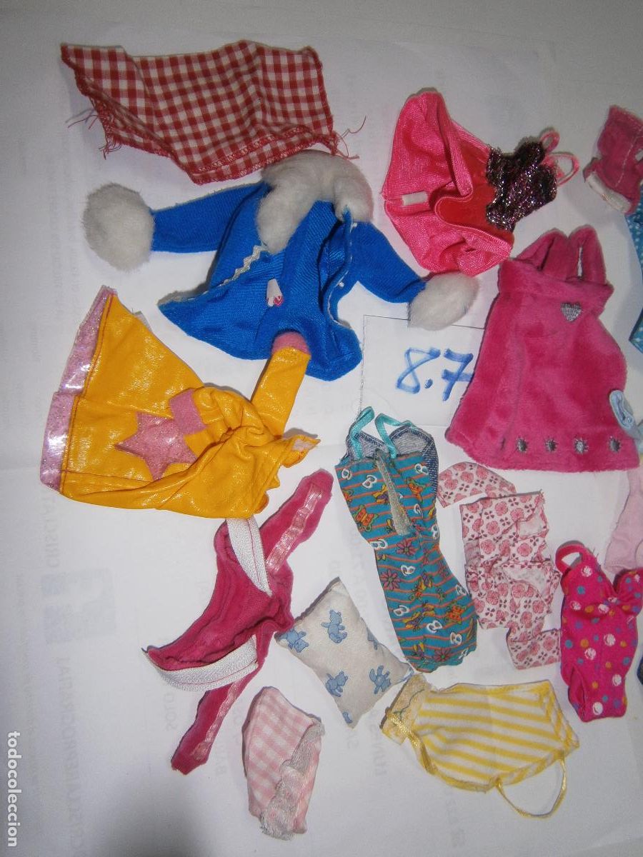 Barbie y Ken: GRAN LOTE DE PRENDAS BARBIE - Foto 2
