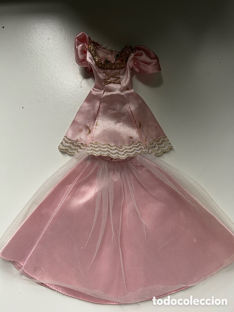Barbie y Ken: Pack vestidos princesa Barbie - Foto 4