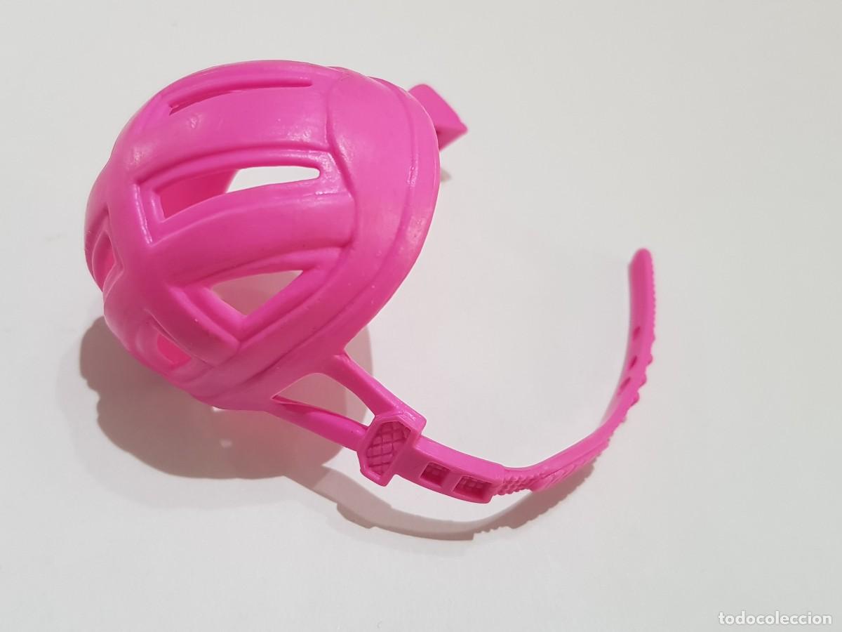 Barbie y Ken: Casco bicicleta barbie - Foto 1