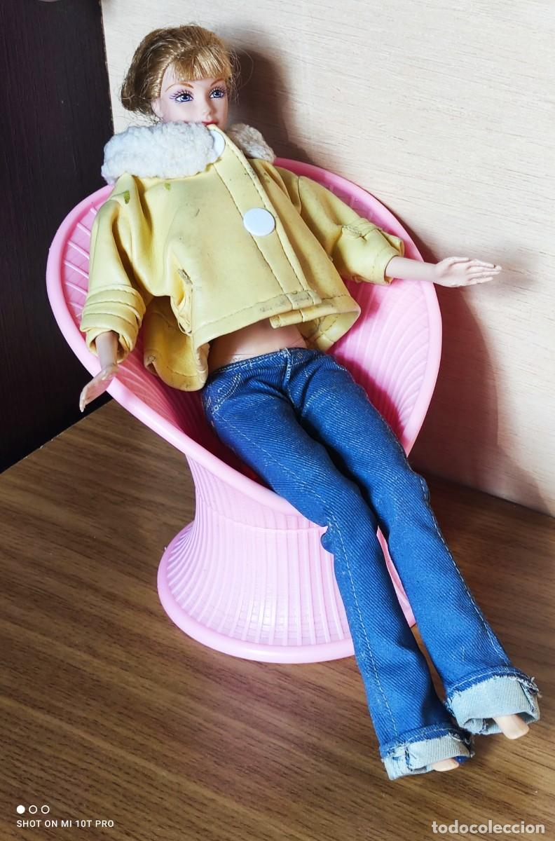 Barbie y Ken: Mueble Sofa para Mu&ntilde;eca Barbie - Foto 1