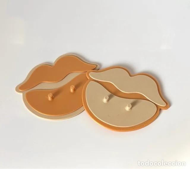 Barbie y Ken: peana para mu&ntilde;ecas Bratz con forma de labios - Foto 3