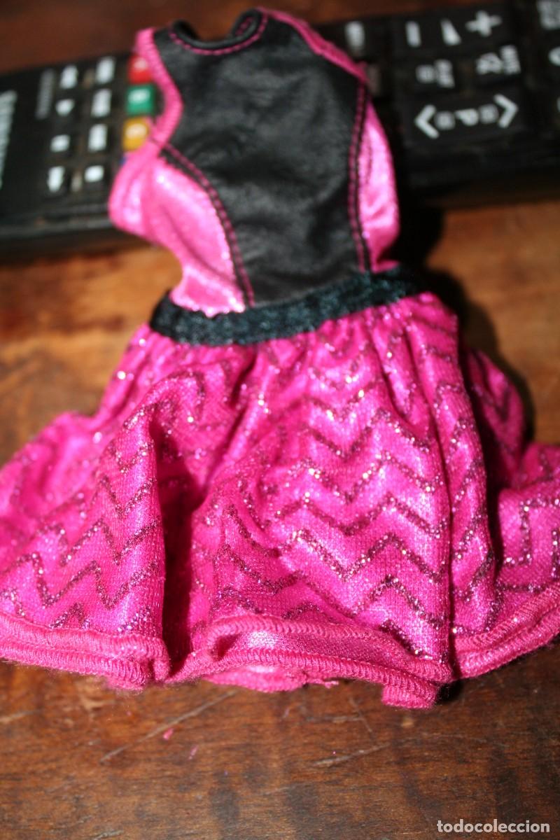 Barbie y Ken: vestido mu&ntilde;eca barbie - Foto 1