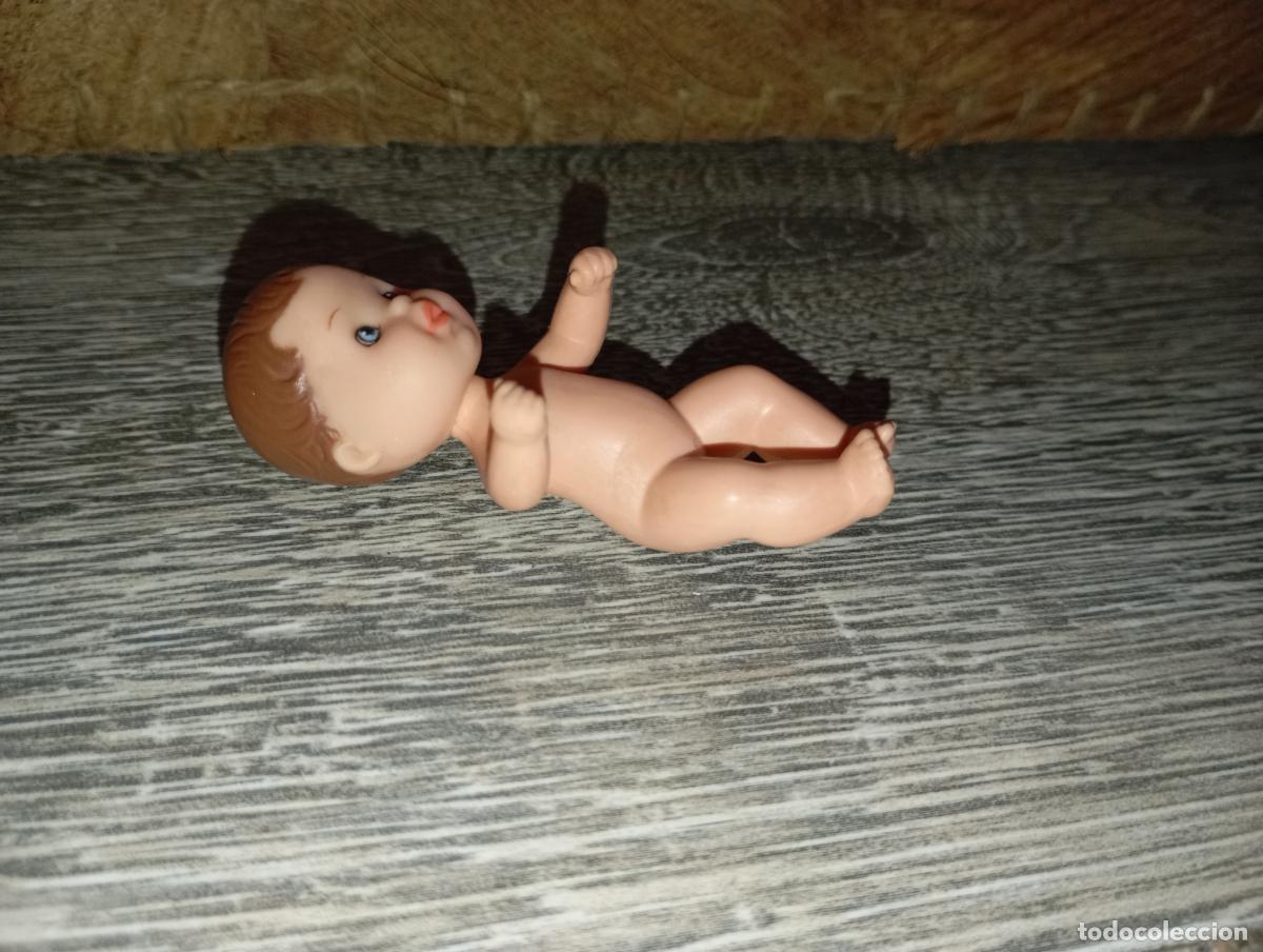 Barbie y Ken: Mu&ntilde;eco bebe de Barbie - Foto 2