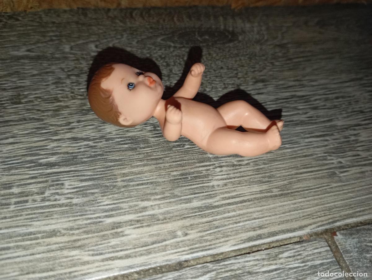 Barbie y Ken: Mu&ntilde;eco bebe de Barbie - Foto 2