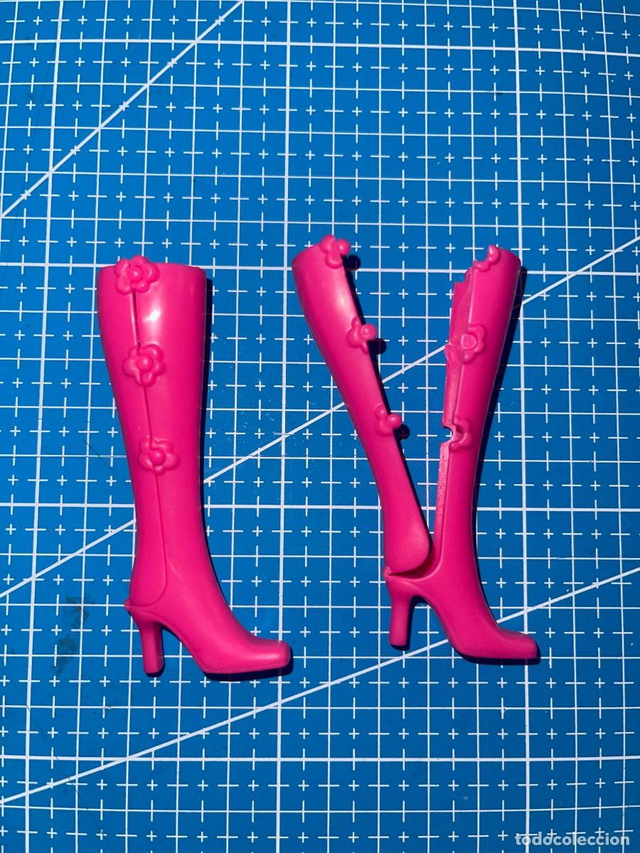 Barbie y Ken: Botas rosas altas Barbie - Foto 2