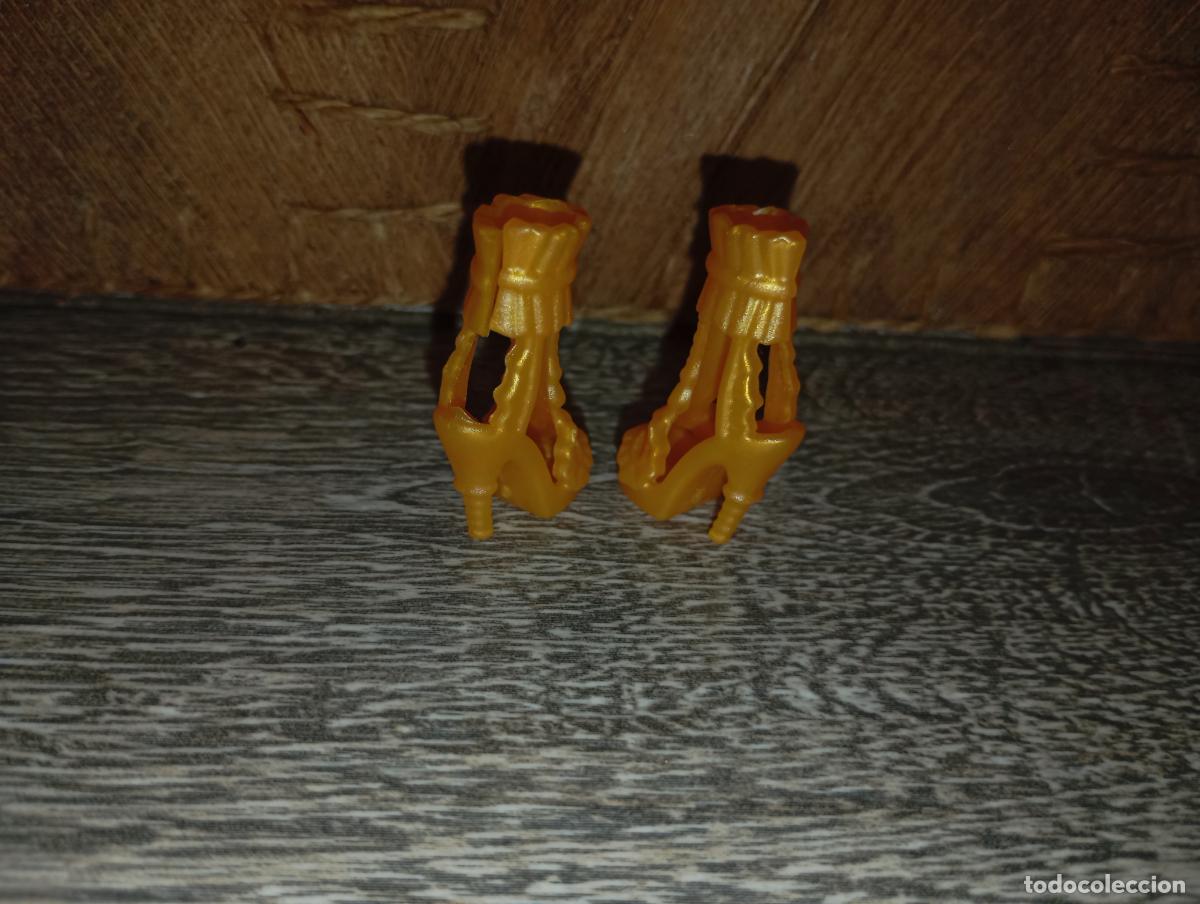 Barbie y Ken: Zapatos para mu&ntilde;eca Barbie - Foto 3